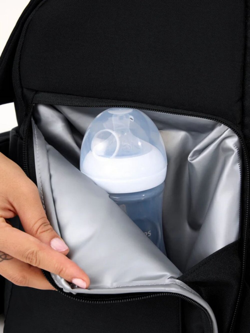 The Ultimate Diaper Backpack in Black - NWT still in original packaging - Picture 3 of 8